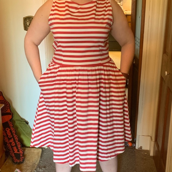 Lindy Bop dress - Picture 4 of 4